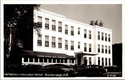 Stephen Decatur Hotel Bainbridge Georgia Real Photo Postcard 1940s Cars - Image 1 of 2