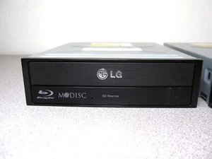 LG 14X Internal Sata BluRay WH14NS40 BDXL BDR/DVD/CD Burner Drive M-DISC - Afbeelding 1 van 4