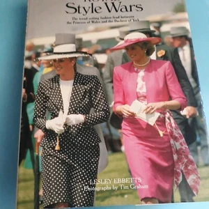 Royal Style Wars HC Lesley Ebbetts Halbmondbücher 1988 - Bild 1 von 12