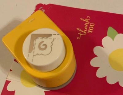 Угловой бумажный дырокол для рукоделия All Night Media G Squiggle - Изображение 1 из 4