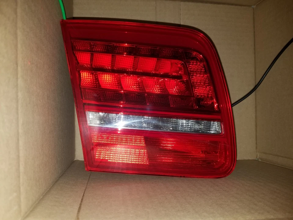 2008 2009 2010 AUDI A8 QUATTRO S8 DRIVER LED LEFT TRUNK TAIL LIGHT LAMP INNER - Image 1 of 4