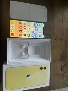 Apple iPhone 11 - 64GB - Yellow (Unlocked) A2221 (CDMA + GSM)