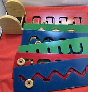 LAKESHORE Learning Pre-Writing Motor Skills Board - missing spool holder - Picture 1 of 3
