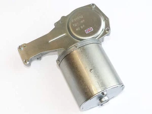UK Made Lucas Type 75664 LRW110 14W Classic Wiper Motor MG Mini Morris GXE7708 - Picture 1 of 2