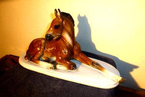 Albert Hussmann Entwurf 1939 für Rosenthal, Selb 'Fohlen liegend - Picture 1 of 6