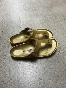 Sandalia para mujer Birkenstock Gizeh talla 11 - dorada (845251) - Imagen 1 de 8