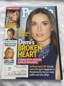 2012, October 29. People Magazine, Demi’s Broken Heart! (CP100) - Picture 1 of 3
