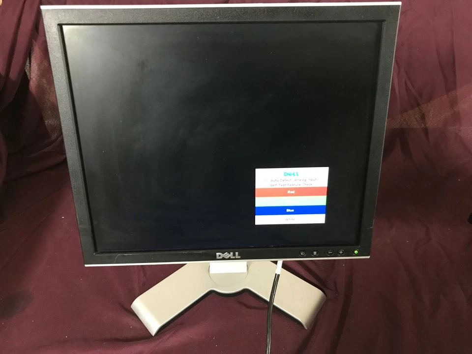 Dell UltraSharp 17" inch Desktop Computer LCD 1707-FPf - Image 1 of 2