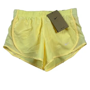 New Nike Girls Dri-Fit Tempo Running Shorts 3” Lined Yellow Kids Size XS MSRP$25 - Picture 1 of 8