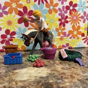 Playmobil Horse Rider figure Animal Mixed Lot 5935 - Picture 1 of 8