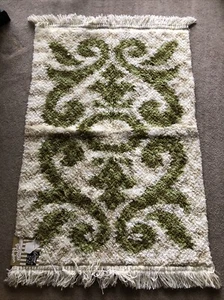 Vintage Deadstock Shag Rug Georgia Tufters DuPont Nylon Green Cream MCM NEW! - Picture 1 of 10