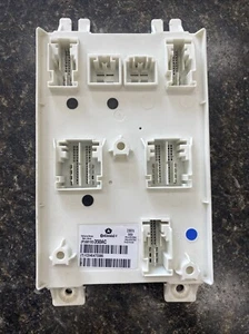2014 Dodge Durango Body Control Module BCM BCU Unit P: 68193350AC OEM - Picture 1 of 3