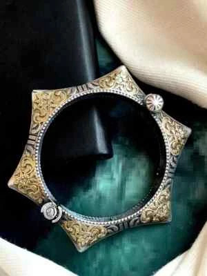 Dual Tone Ethnic Antique Look Openable Kada - Image 1 of 2