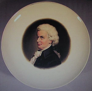 Rare alte Porzellantazza mit Spieluhr im Sockel - Bild 1 von 11