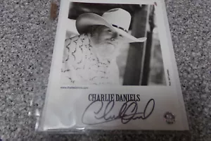 CHARLIE DANIELS - ORIGINAL AUTOGRAPHED PHOTO SIGNED 8x10 LOA - Picture 1 of 3