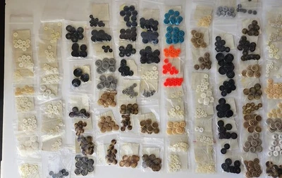 Vintage & Modern Button Lot 600+ pcs – Mixed Colors, Sizes & Styles, Sorted Sets - Image 1 of 4