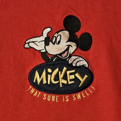 Camisa De Colección Disney Mickey Mouse Bordada Roja XL Unisex “That Sure Is Swell” Foto 1 de 4