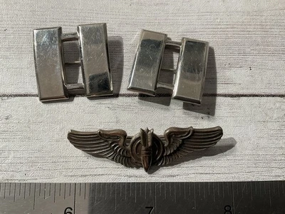 ORIGINAL WWII STERLING USAAF SHIRT BOMBARDIER WINGS CAPTAINS BARS - Image 1 of 2