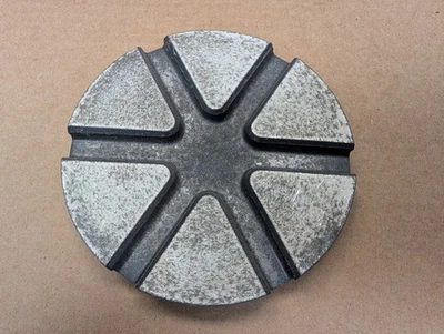 Tapa central de rueda de aluminio Geo Storm GSI 1991-1993 (1) Foto 1 de 2