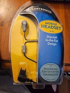 Plantronics M40 In The Ear Headset with 2.5mm Plug - Picture 1 of 1