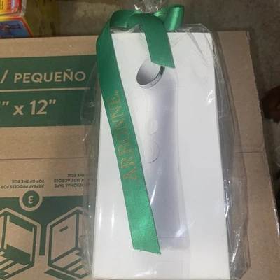 Masajeador facial Arbonne Intelligence Genius Ultra NUEVO, caja sellada  Foto 1 de 4