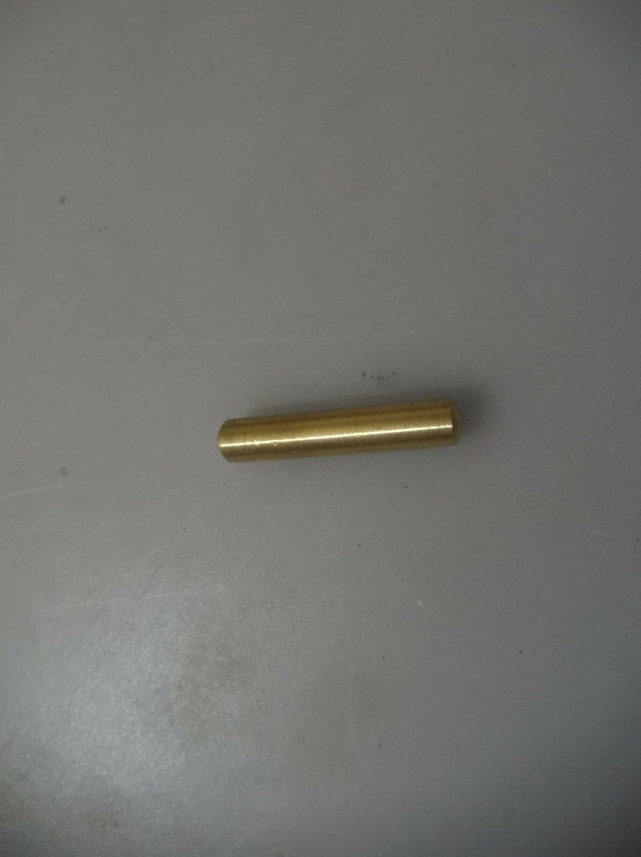 Dual Turntable Single Play Brass Spindle 7mm X 40mm - Image 1 of 1