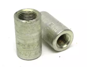 2 PIECES - 3/8" x 1/4" 3000 Female NPT Reducing Coupling Pipe Sleeve - Picture 1 of 9