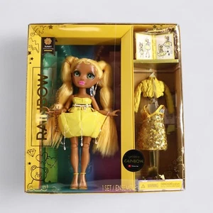 Rainbow High Sunny Madison Fantastic Fashion Doll Playset with 2 Outfits - Picture 1 of 5