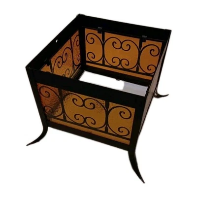 Luz de montaje empotrado gótica años 60 con vidrio ámbar, 10 1/2"x10 1/2" incluyendo pies Foto 1 de 4