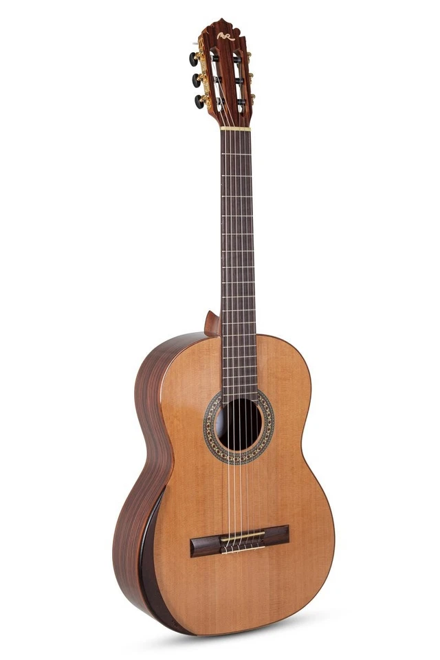 Manuel Rodriguez Academia 60-C 4/4 Classical Guitar – Cedar w/ Armrest - Image 1 of 4