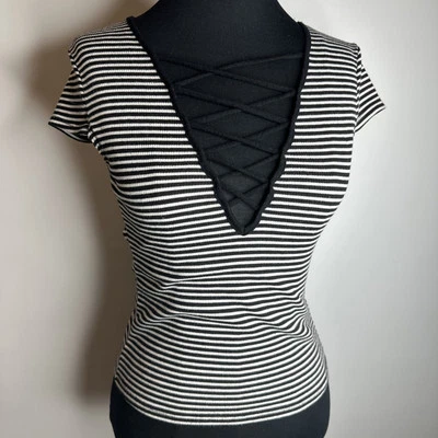 Blusa de malha listrada vintage Y2K Charlotte Russe com nervuras XS manga com cadarço stretch - Imagem 1 de 4