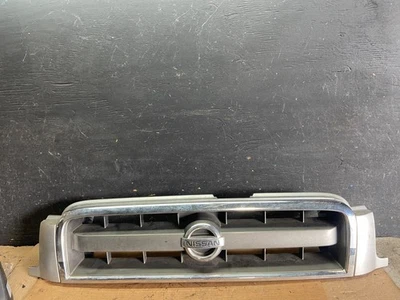 2002 2003 2004 年日产探路者前上烤架格栅 Oem Q9963 DG — 第 1/4 张图片
