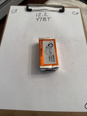 Chevrolet Corvair 1960-1961 / Delco Remy Point Set: D-107P / 1945376 Foto 1 de 2