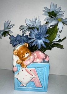 1984 Lefton Baby Room ABCD Block Planter Vase w/ Sleeping Teddy Bear 04131 Japan - Picture 1 of 6