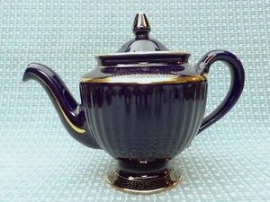 Hall Pottery 6 Cup Tea Pot #083 Dark Cobalt Blue with Gold Trim Decoration - Picture 1 of 10