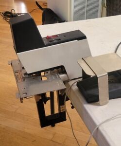Rapid 106 Stitcher with foot pedal (#94186)