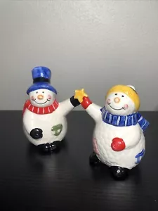 Christmas snowman salt and pepper shakers - Picture 1 of 8