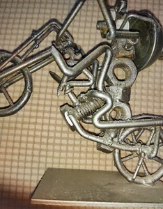 Auto Sculpture - Picture 1 of 3