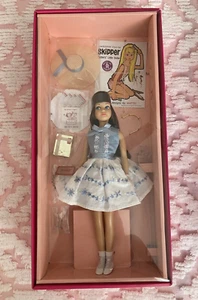 BARBIE'S SISTER SKIPPER REPRO 50th ANNIVERSARY DOLL GOLD LABEL LE ~ NEAR MINT - Picture 1 of 9