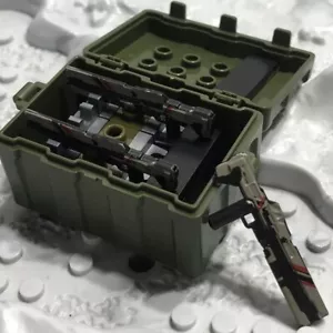 Mega Bloks Construx Compatible Lg Utility Case & 3 Whiplash Variant Railguns - Picture 1 of 10