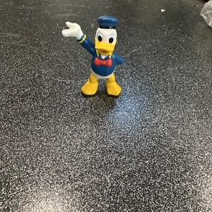 Figura de colección de PVC para adorno de pastel de Donald Duck Disney - Imagen 1 de 2