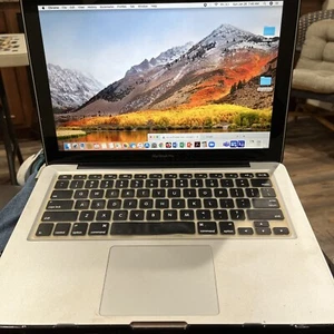 Apple Macbook 13” 8GB RAM 500GB HDD core 2 duo 2009 Office /acrobat Installed - Picture 1 of 8