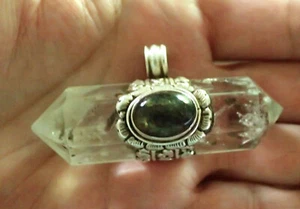 Clear Crystal double Point Pendant in Sterling silver with Labradorite cab - Picture 1 of 5
