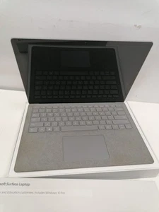 Microsoft Surface Laptop 2 Core i5 8th Gen 8GB RAM 256GB Touchscreen 2256x1504 - Picture 1 of 8