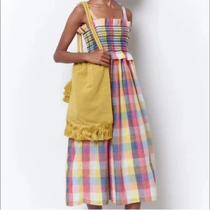 Anthropologie Corey Lynn Calter bunt kariertes Sommerkleid mit gelber Tasche - Bild 1 von 6