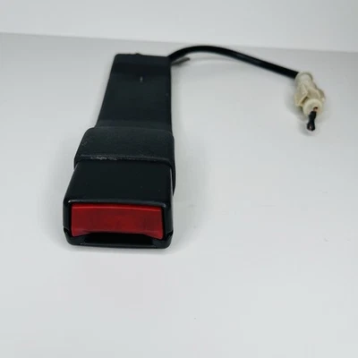 Ford Crown Victoria 2005-2008 conductor izquierdo cinturón de seguridad delantero hebilla negro OEM Foto 1 de 4