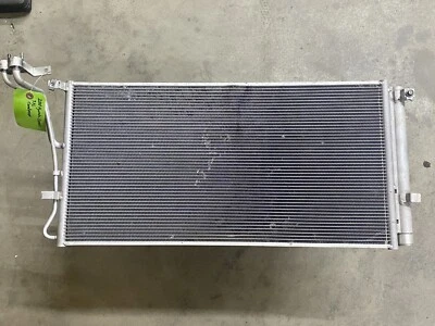 Hyundai Genesis 2010-2012 cupé 3,8 aire acondicionado condensador OEM Foto 1 de 4