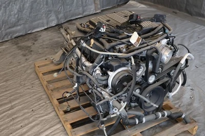2019 CHEVROLET CAMARO ZL1 LT4 6.2L OEM SUPERCHARGED ENGINE 10L90 AUTO TRANS SWAP - Image 1 of 4