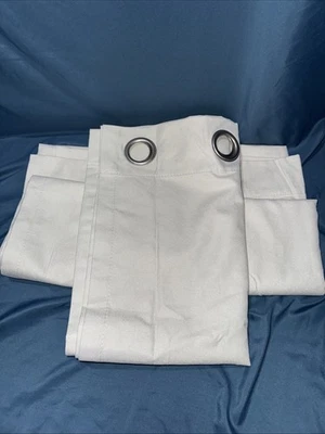 Cortinas oscuras Eclipse Grommet 37x63 blancas par de 2 paneles Foto 1 de 2