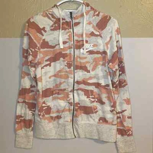 Chaqueta Nike Mujeres Estampado en Camuflaje Pequeña con Cremallera Completa Ligera Rosa Gris Brezo - Imagen 1 de 7